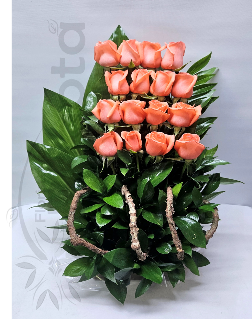 Arreglo floral con rosas
